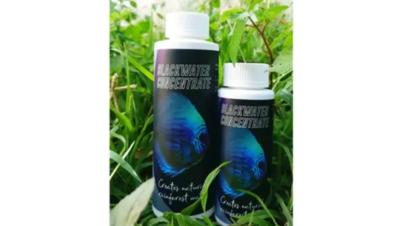 Aquatic Remedies Blackwater Concentrate Aquarium Water Conditioner 120ml